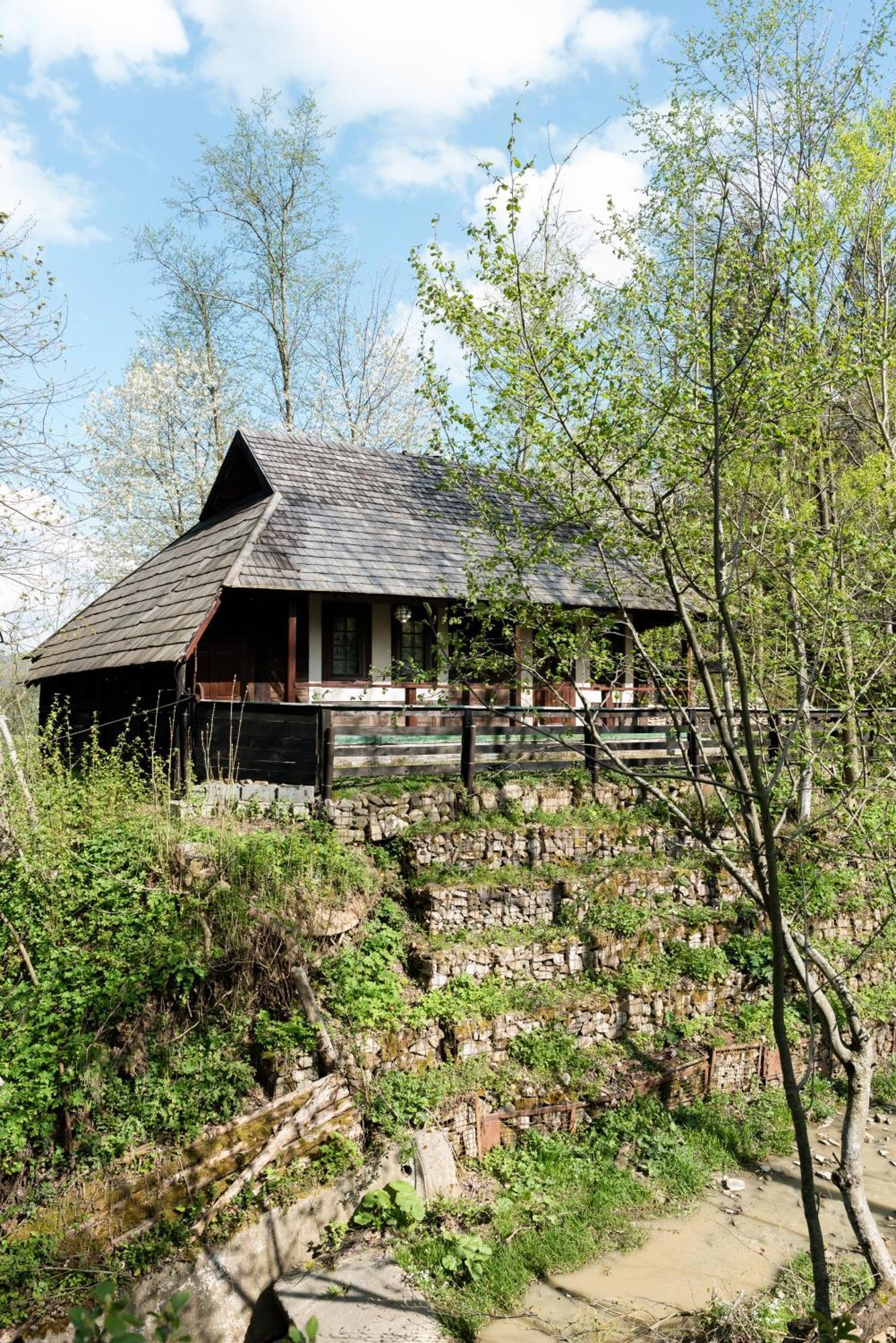 Pensiunea Casa Bunicilor มานาสทิรีอา ฮูโมรูลุย ภายนอก รูปภาพ